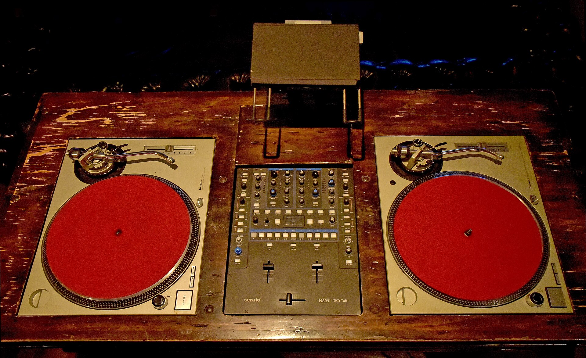 Technics SL-1200 MkII を使ったDJ機材