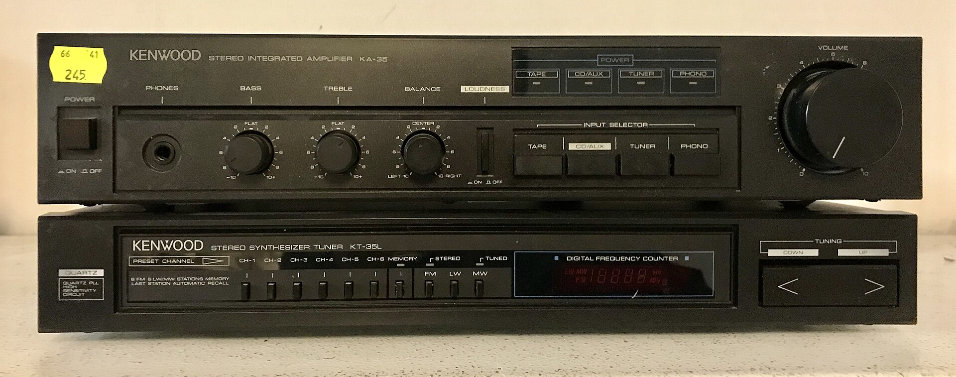 Kenwood KT-35L チューナーと KA-35 アンプ